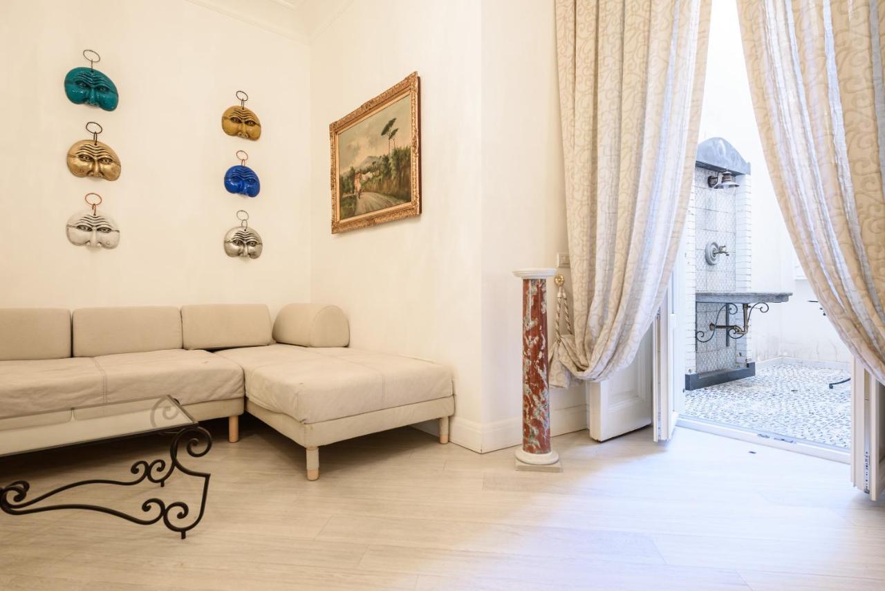 Palazzo Dello Spagnolo Suite Napoli Exterior foto
