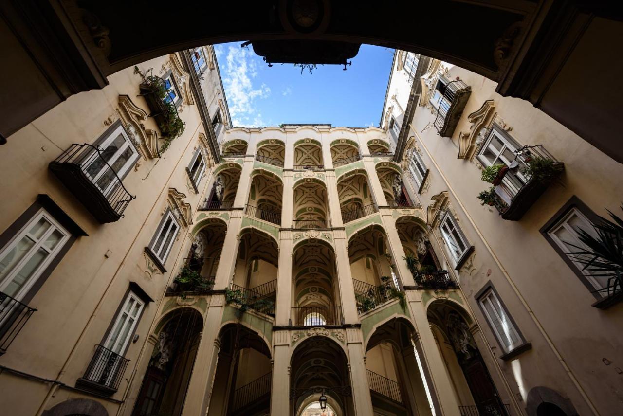 Palazzo Dello Spagnolo Suite Napoli Exterior foto