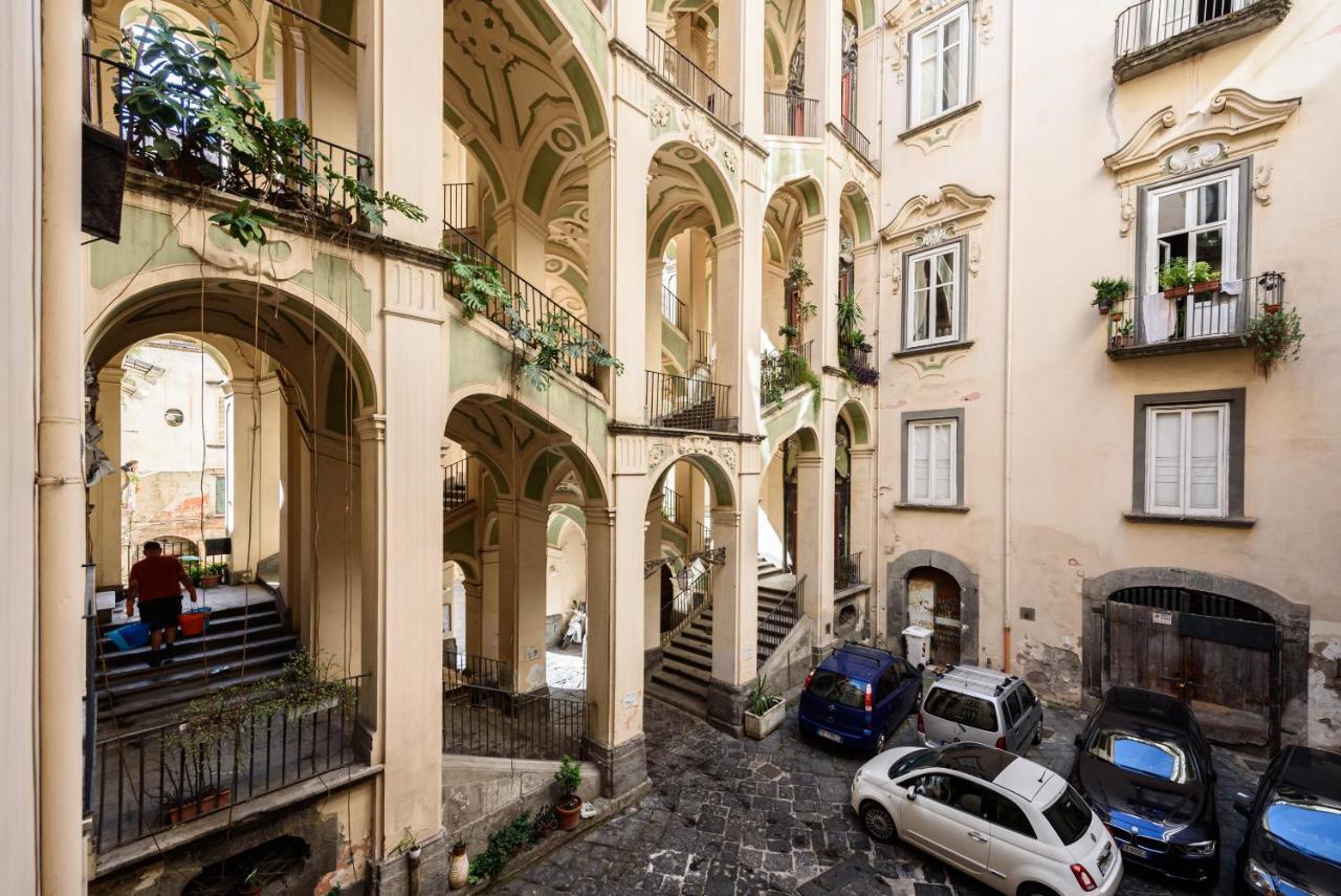 Palazzo Dello Spagnolo Suite Napoli Exterior foto